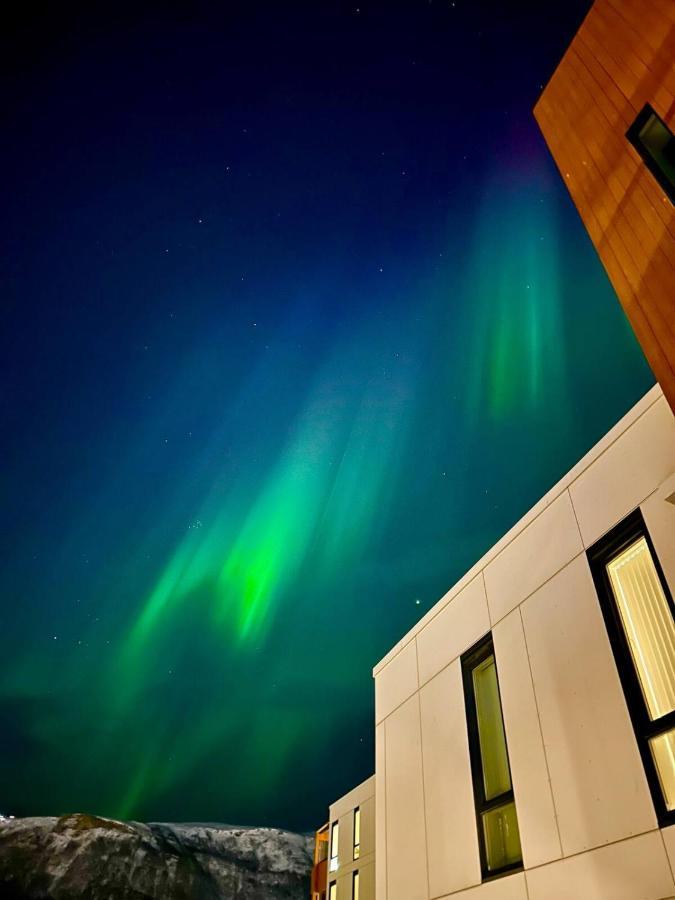 Leilighet Ved Havet Med Utsikt Over Tromsoysundet. Екстериор снимка